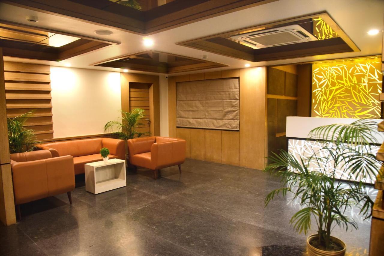 Hotel Rishiraj, Nagaon Nagaon  Luaran gambar