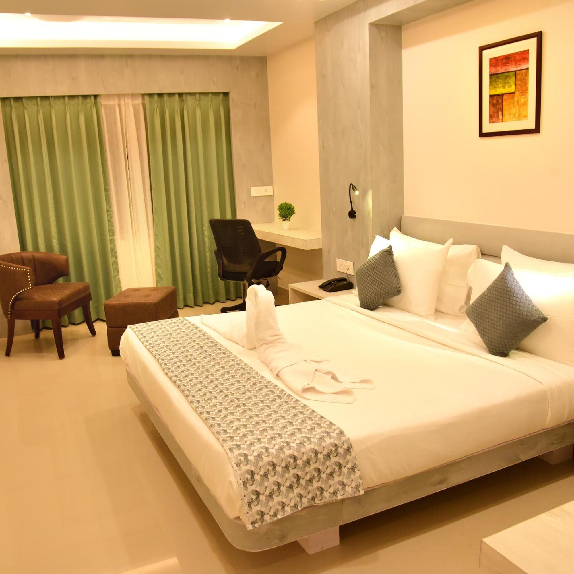 Hotel Rishiraj, Nagaon Nagaon  Luaran gambar