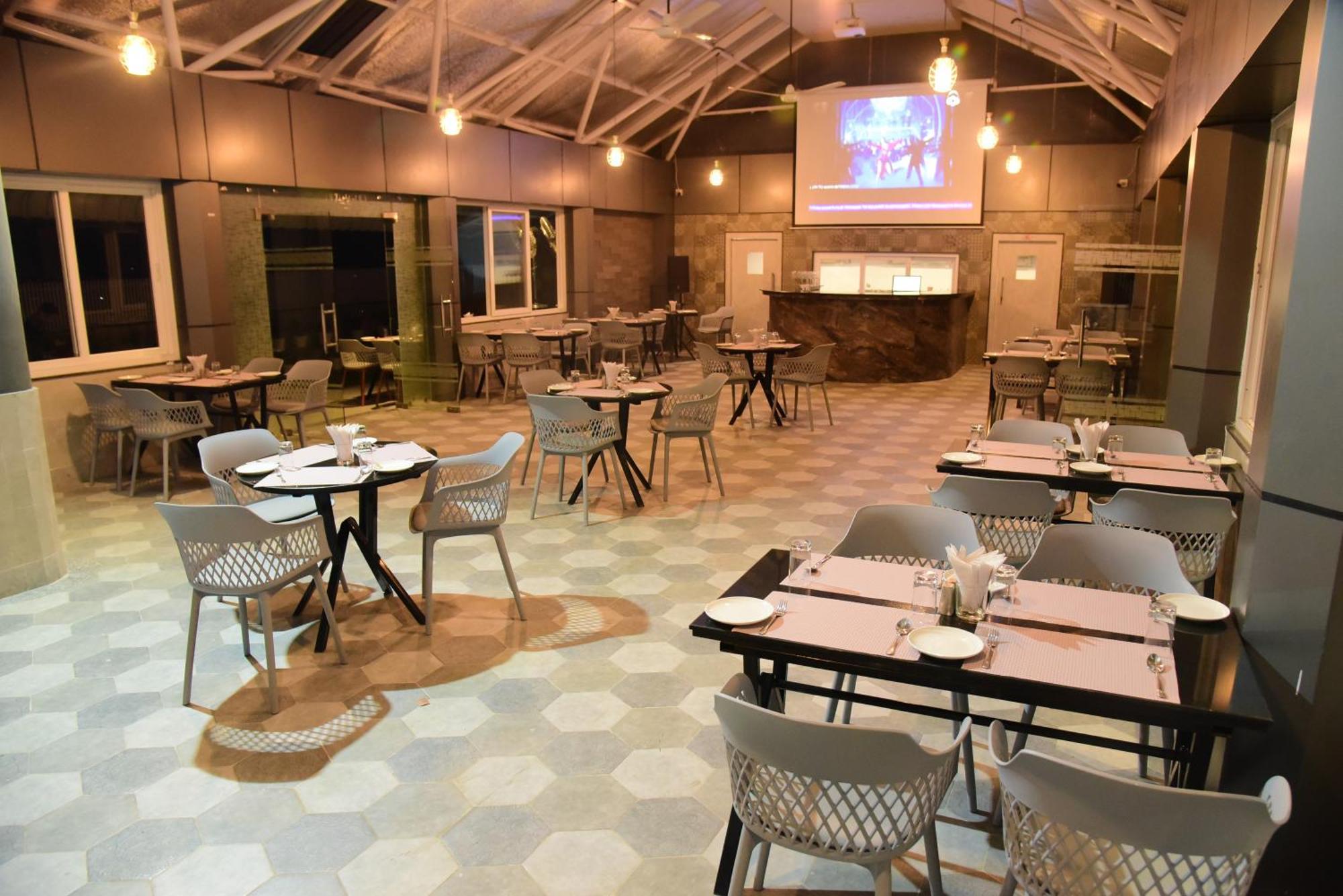 Hotel Rishiraj, Nagaon Nagaon  Luaran gambar